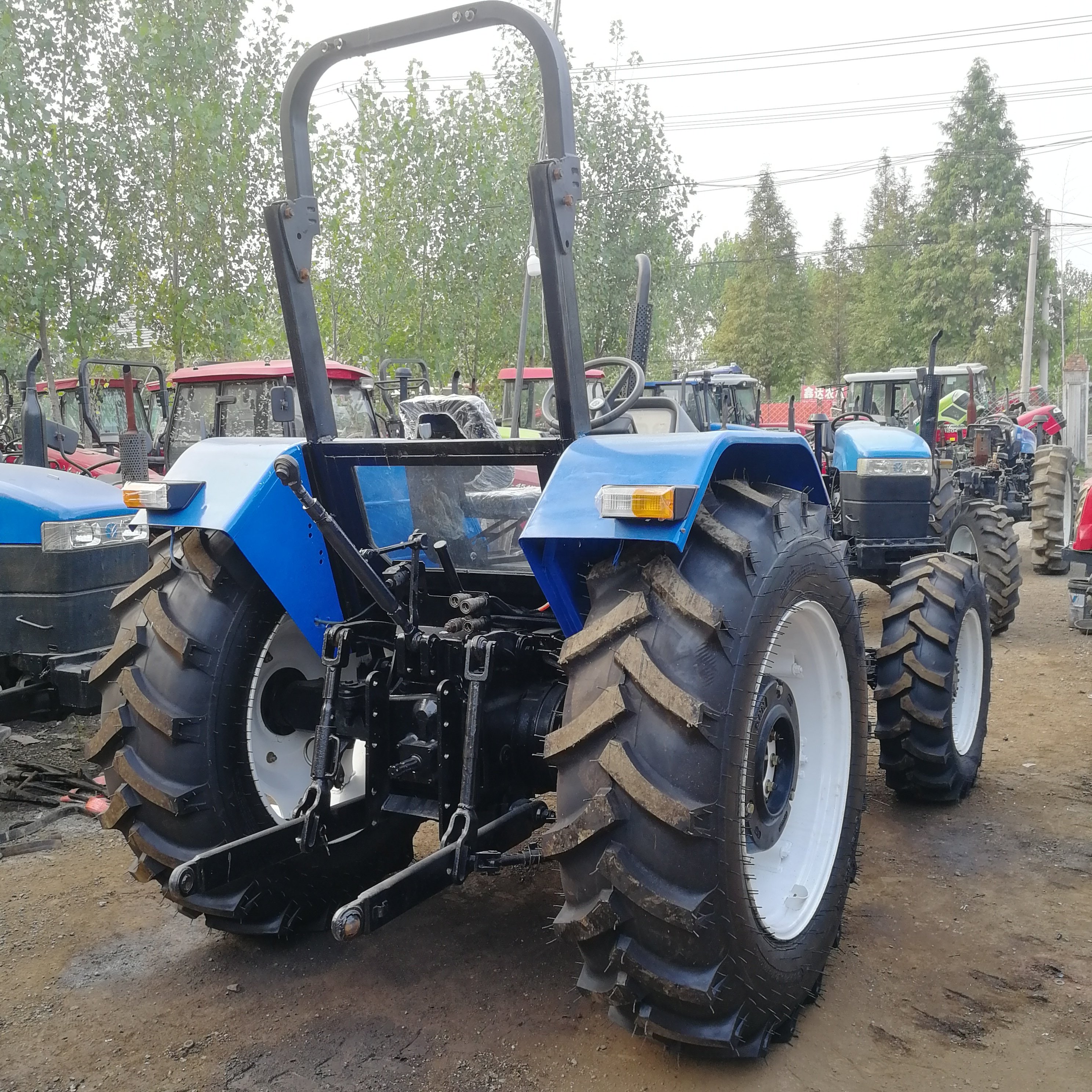 Used/second Hand Farm Wheel Tractors New Holland SNH804 4x4wd Agricultural Machinery Front End Loader TD5 TT75 Low Cheap