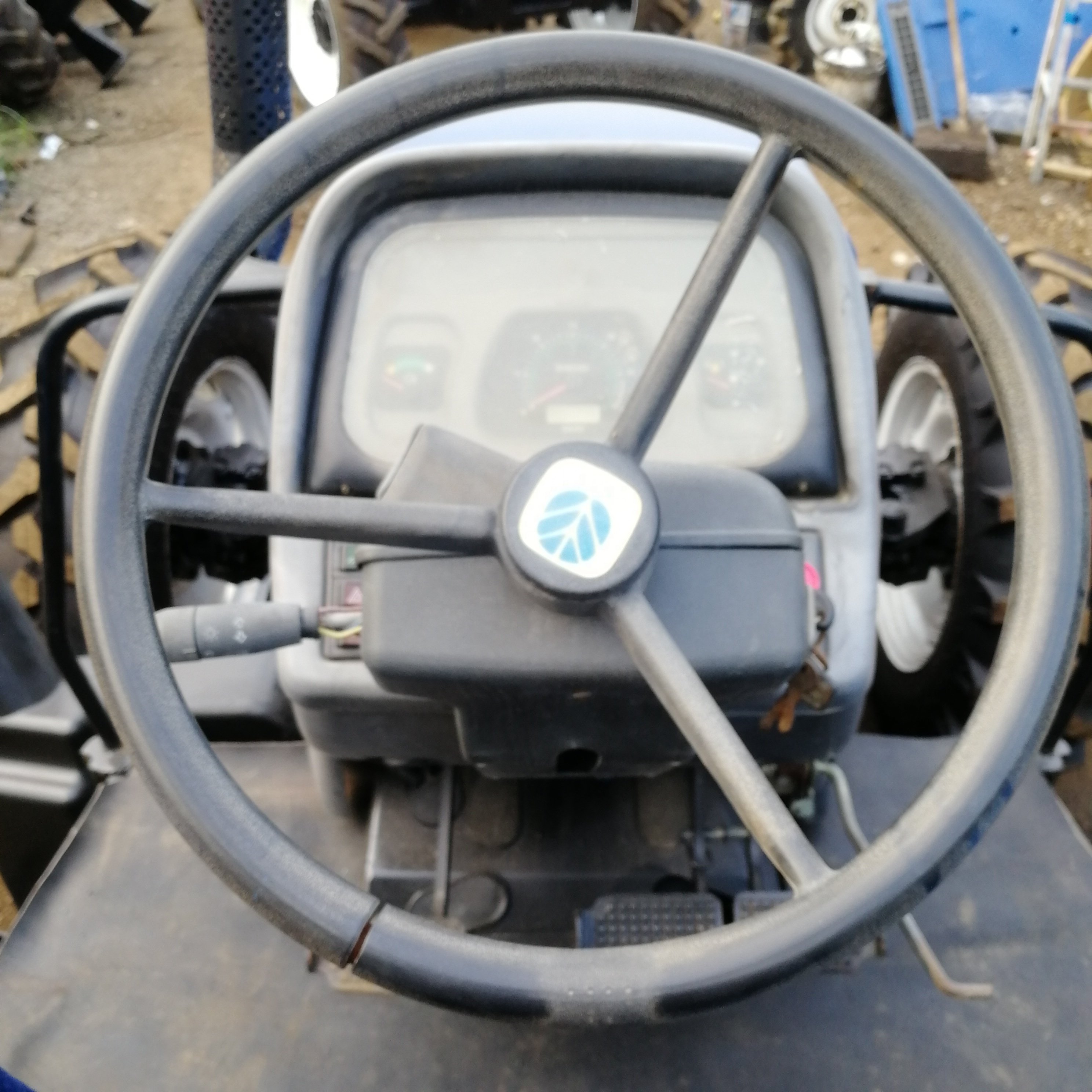 Used/second Hand Farm Wheel Tractors New Holland SNH804 4x4wd Agricultural Machinery Front End Loader TD5 TT75 Low Cheap