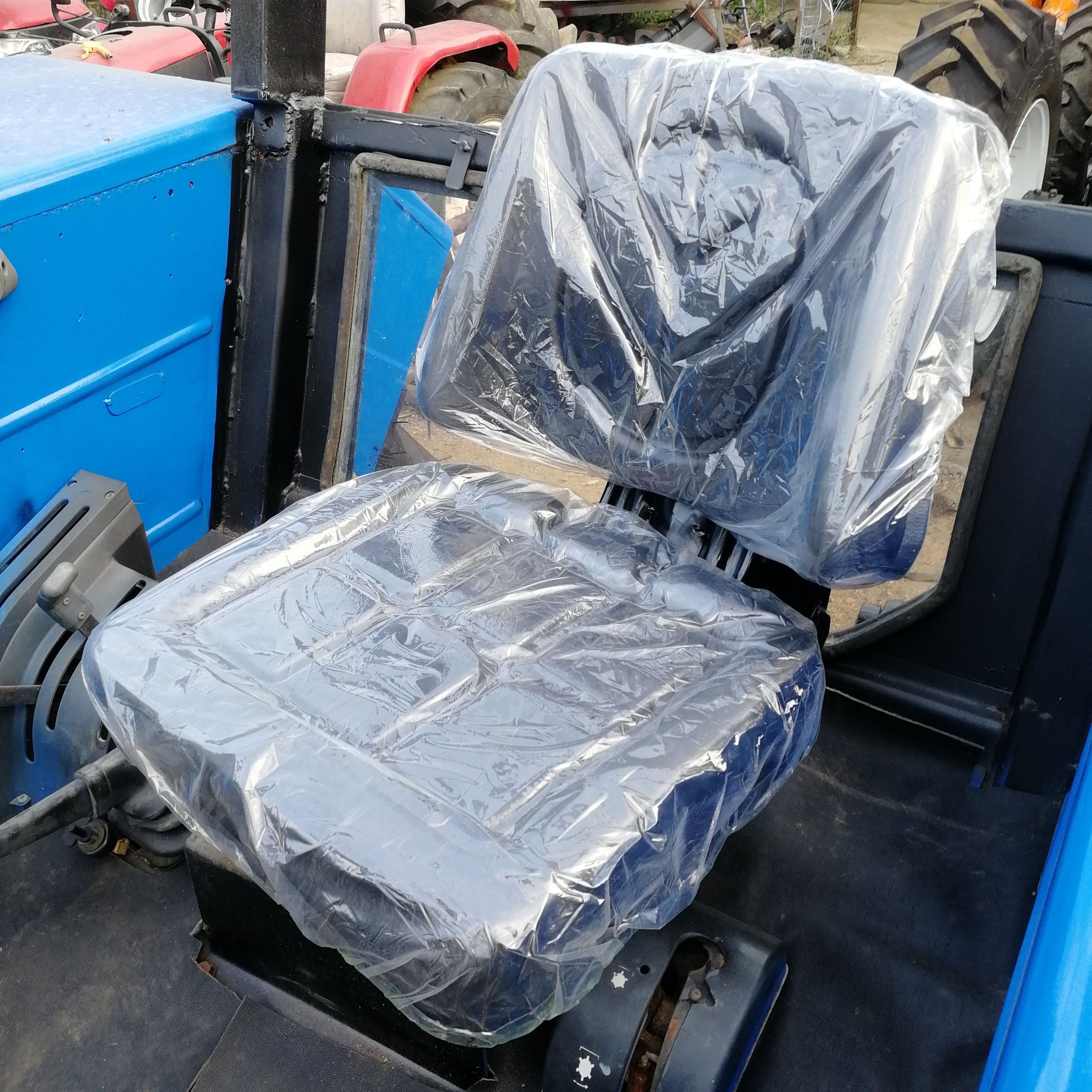Used/second Hand Farm Wheel Tractors New Holland SNH804 4x4wd Agricultural Machinery Front End Loader TD5 TT75 Low Cheap