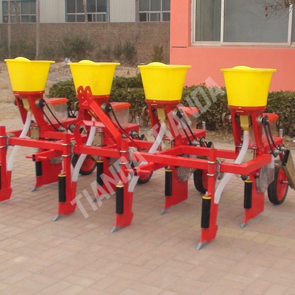 6 Rows Corn Seed Planter Mini Tractor