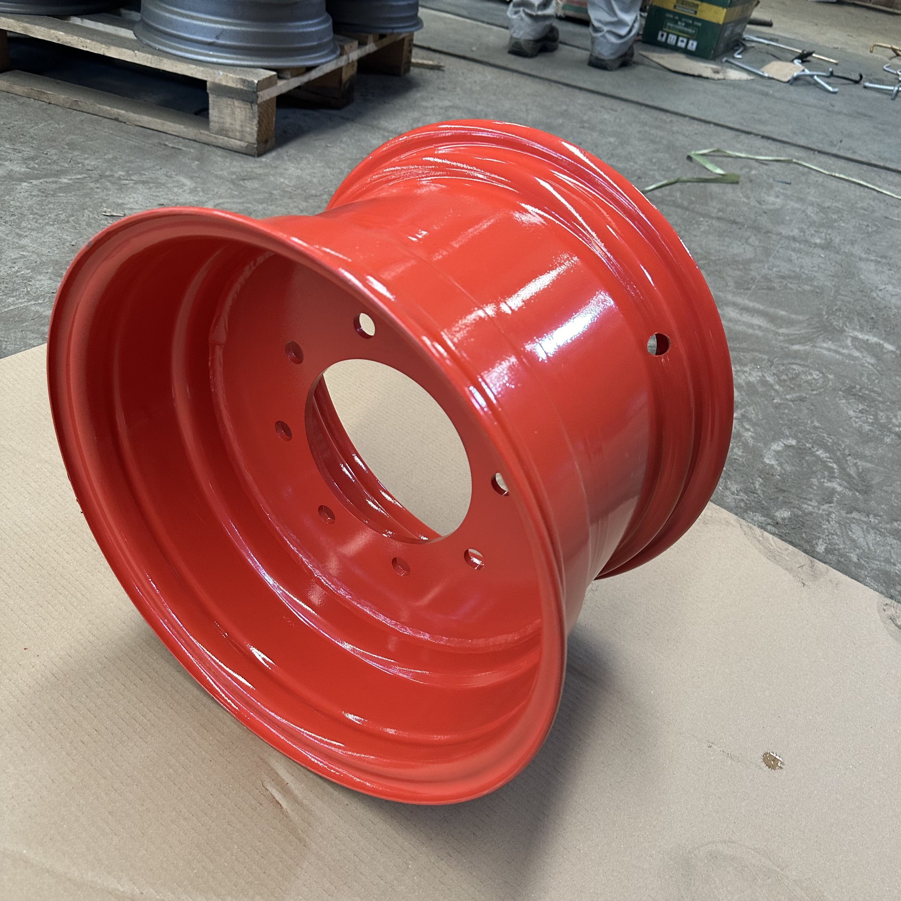 China Rim Manufacturer Customized 10x15 Inch 10J*15 Agricultural Tractor Wheel Rim for 31x13.5-15 12.5L-15 Tires