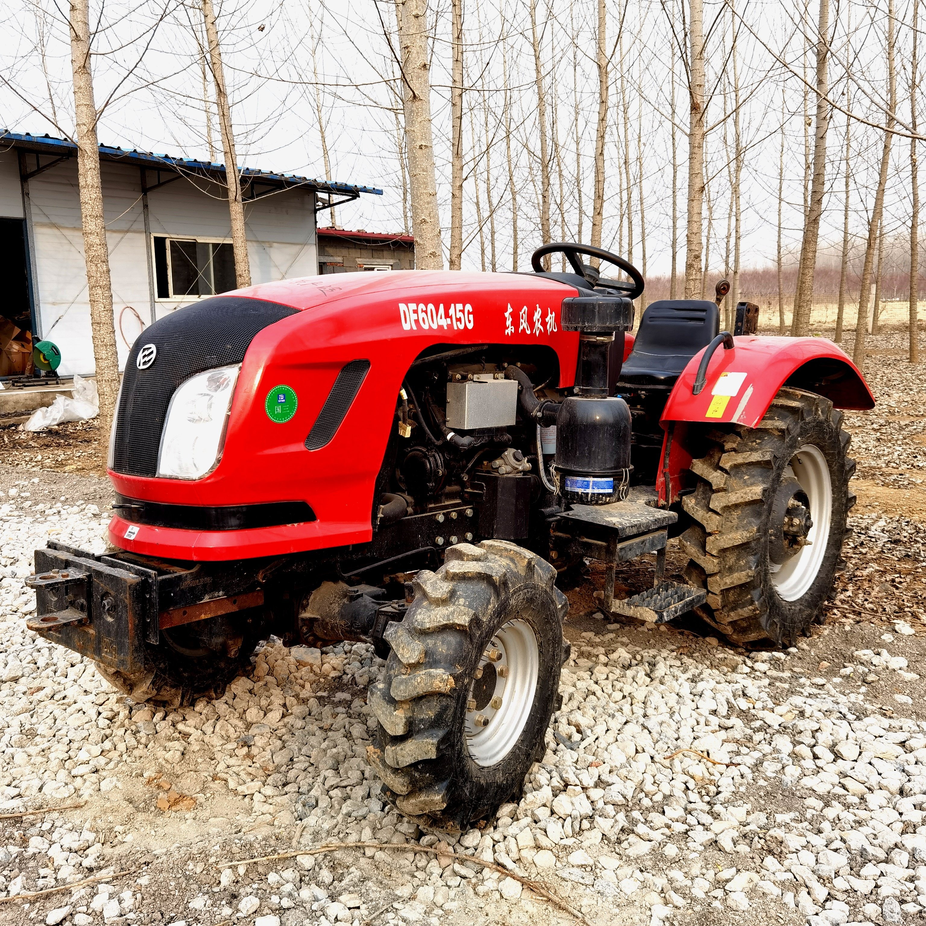 Factory Direct Selling Dong Feng DF 604-15 G 60 HP Second-hand Farm Tractors for Sale