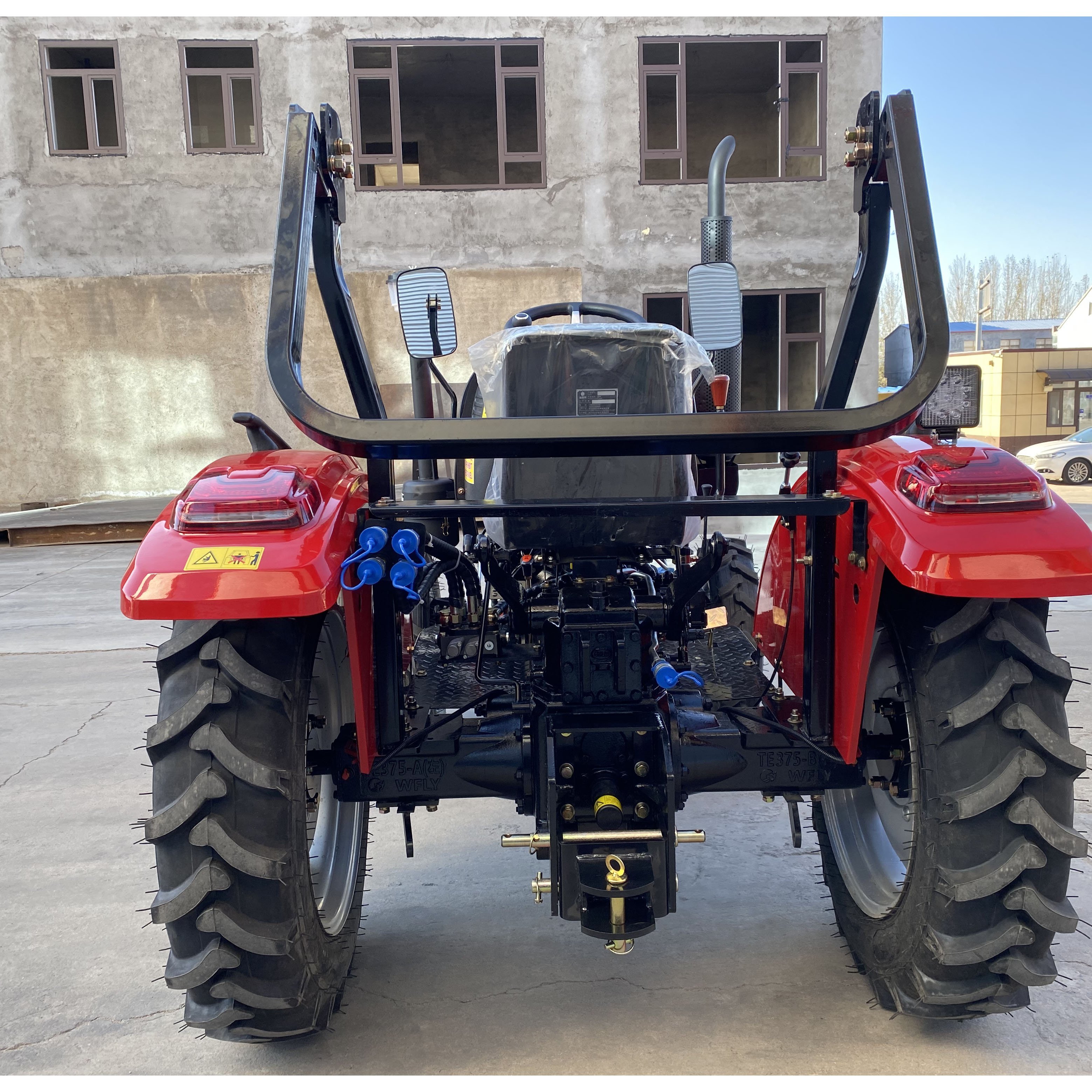 40hp Mini Farm Tractor Asian Small 4WD Agricultural Multifunctional Strong Tractor for Sale