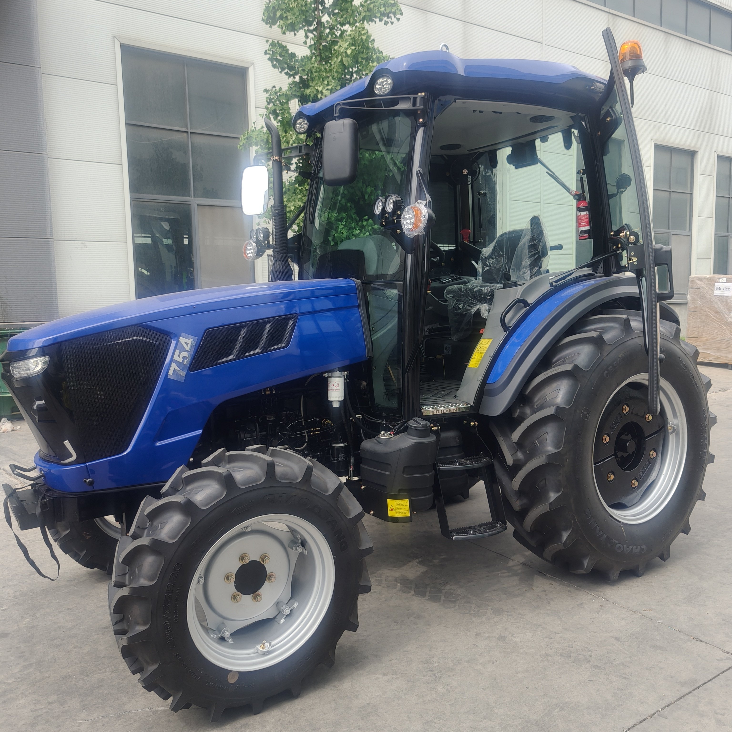 70HP 80HP 90HP 100HP 110HP 120HP Cheap Mini Farm Small Lawn 4 Wheel Tractor Agriculture Tractors With Backhoe