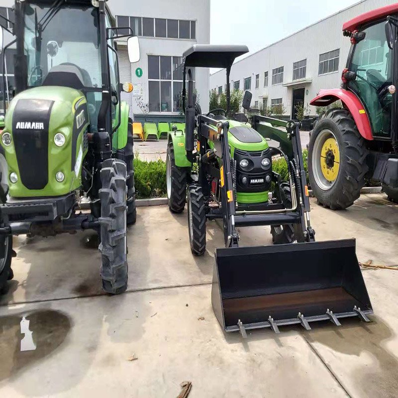 China Agricultural Equipment Mini Farm Tractor Machine Wheel Tractor Agricultural Machine Price