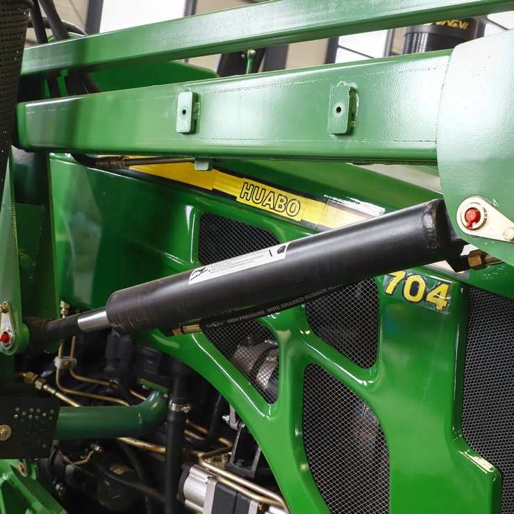 With Front End Loader HX704 70hp 75hp 4x4 YTO Engine Farm Agricultural Tractor