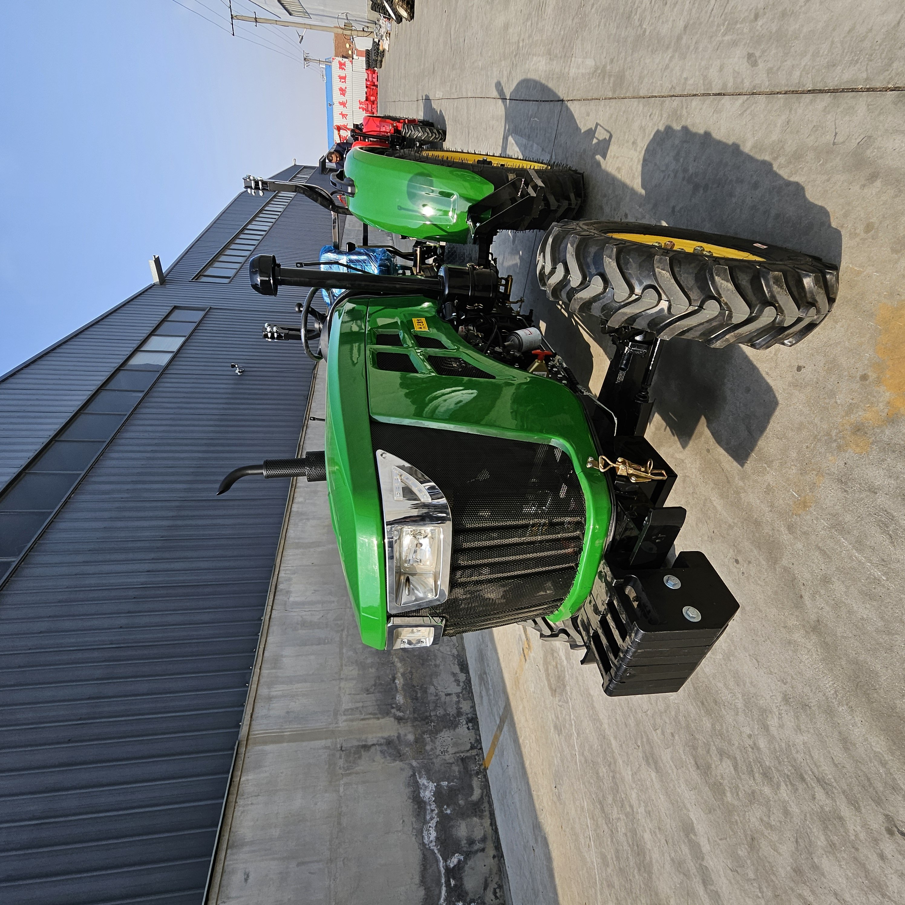 High Quality Four-wheel Tractors Price 80 Horsepower 90 Horsepower 100 Horsepower Tractors for Sale Agricultural Machinery