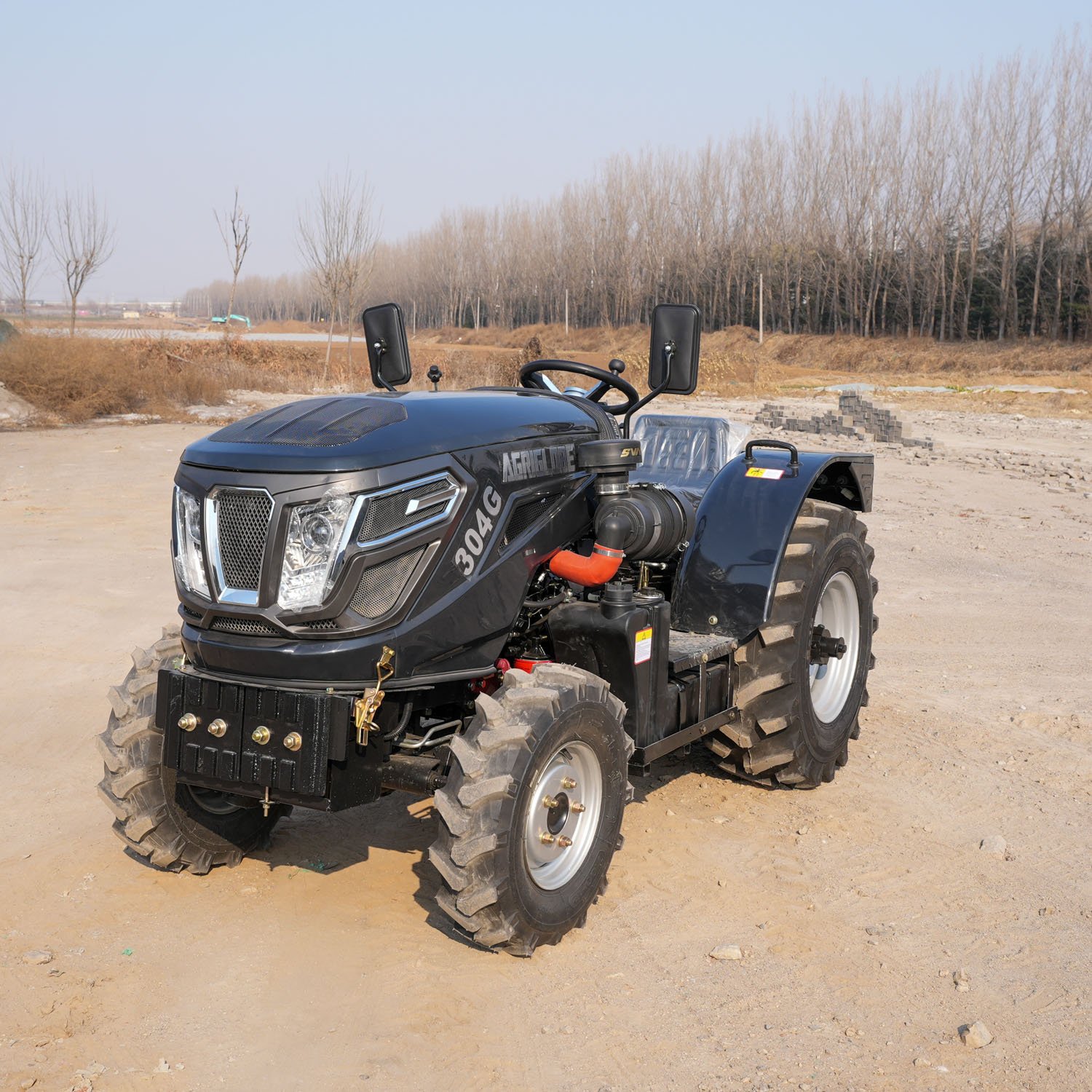 LKK- Narrow Chassis Agricultural Tractors 4*4 For vineyard orchards With Accessories Adaptable to cold or heat Optional Turbo