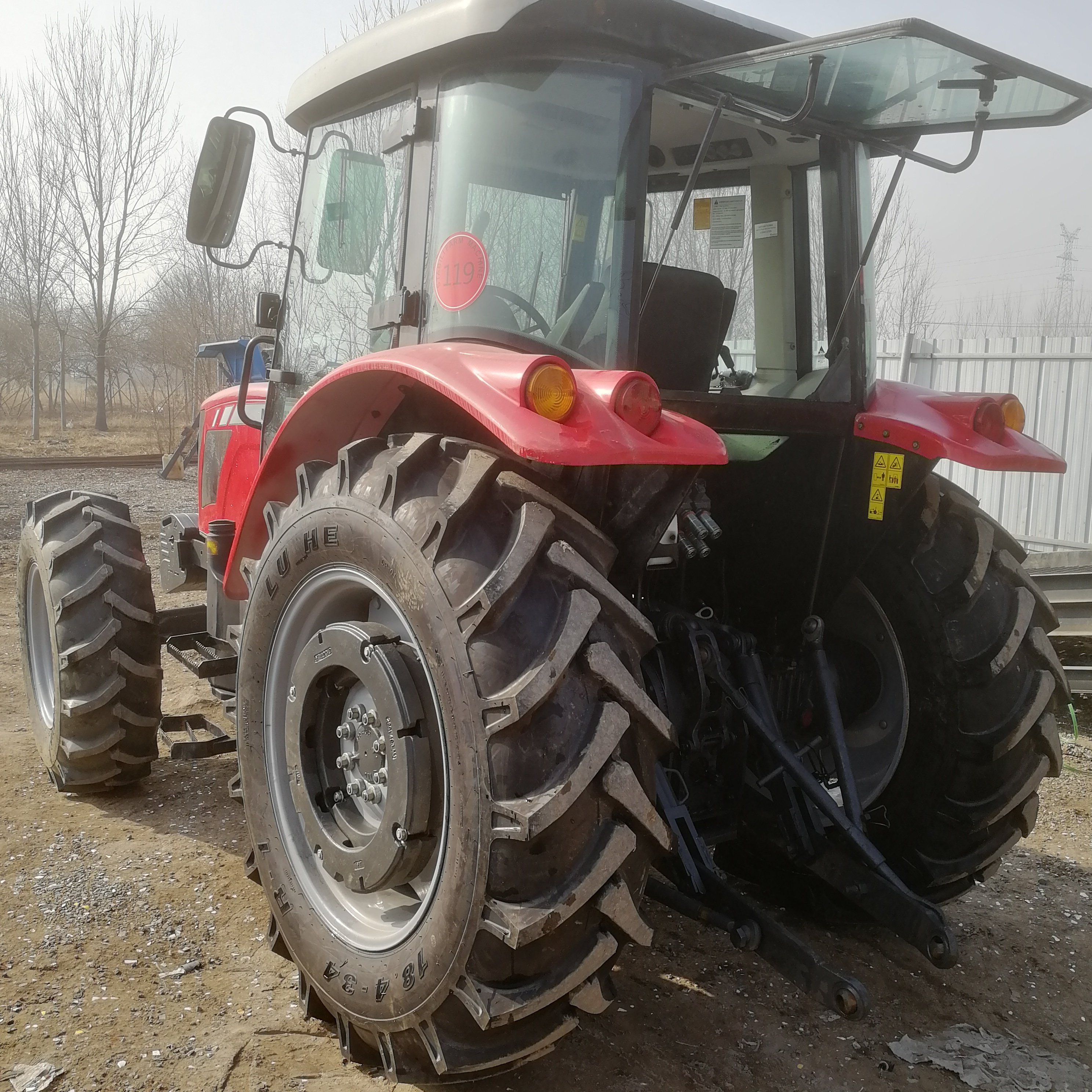 Used Tractors Massey Ferguson MF1204 4292 Farm Large Size Two Wheel Tractor Agricola Agricultural Equipment