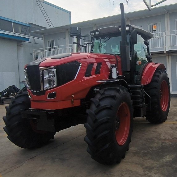 1204 AC Cabin Large 120HP 4x4 Farm Tractor Wheel Tractor