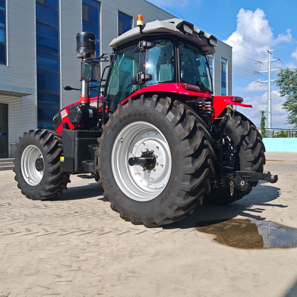 240HP four-wheel drive 4wd 4x4 wheel farm tractor for Agriculture