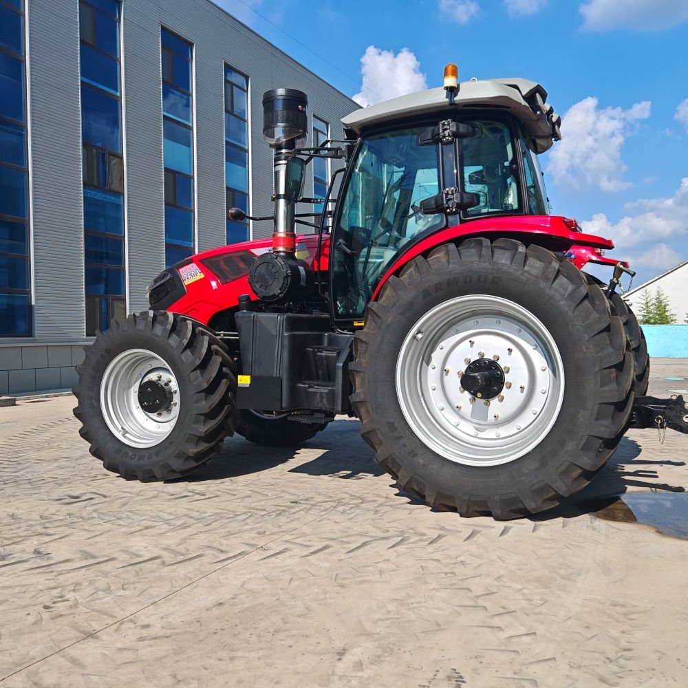 240HP four-wheel drive 4wd 4x4 wheel farm tractor for Agriculture