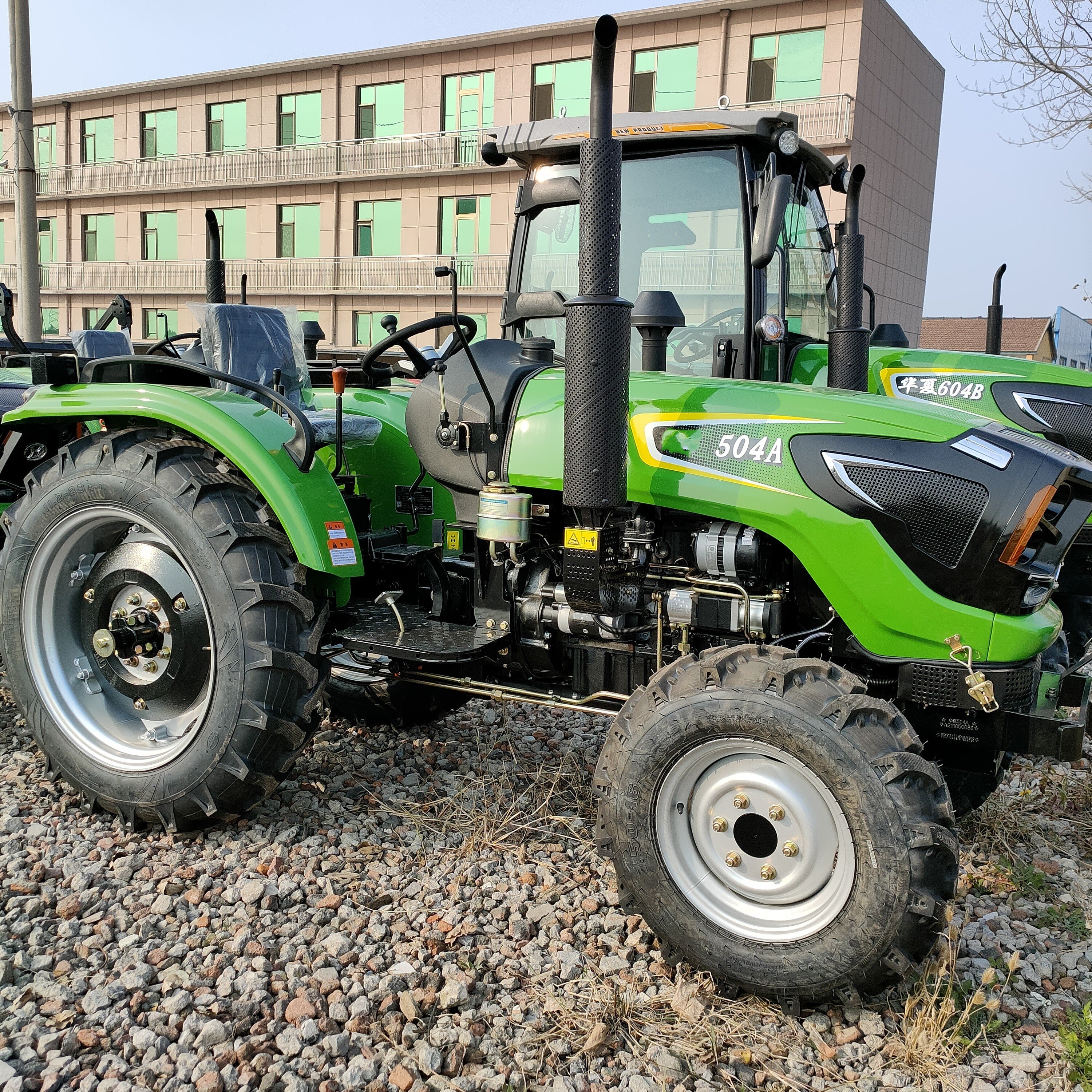 Tractor with Front End Loader and Backhoe HB504 Huabo 50hp Farm Tractor Agricultural
