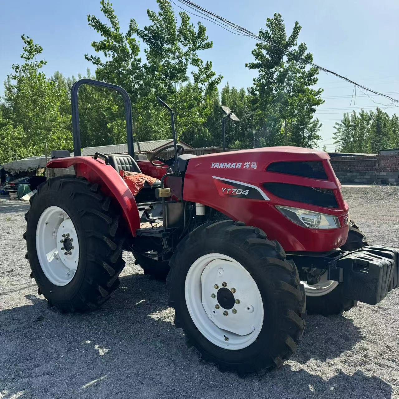 USED High Quality Used Wheeled Tractors with the Front Counterweight for Sale