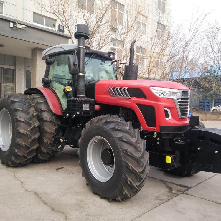 LUTONG 200HP LT2004 Heavy Duty Driven Farm Tractor on Sale