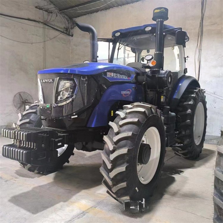 New Tractor Lovol 160hp Tractor Marketing Key Power Engine Technical Wheel Gearbox Support Core Type High Performance