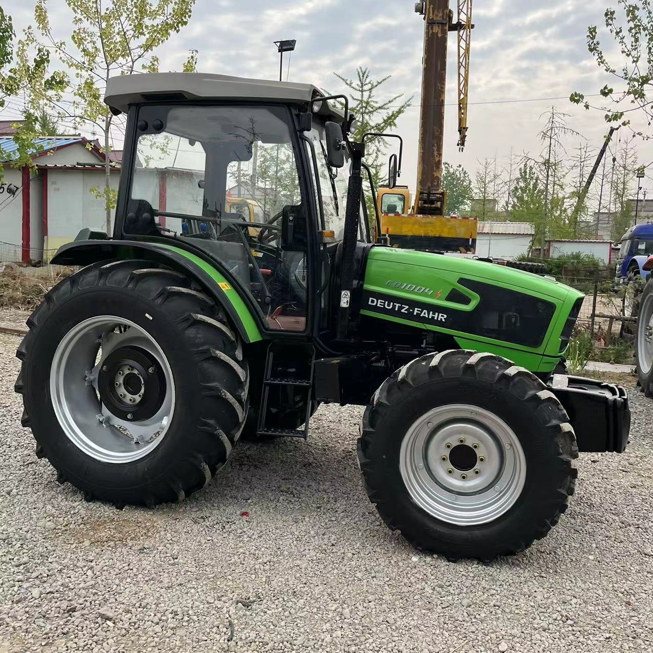 Electric Tractor Agricultural Tractor 100 hp