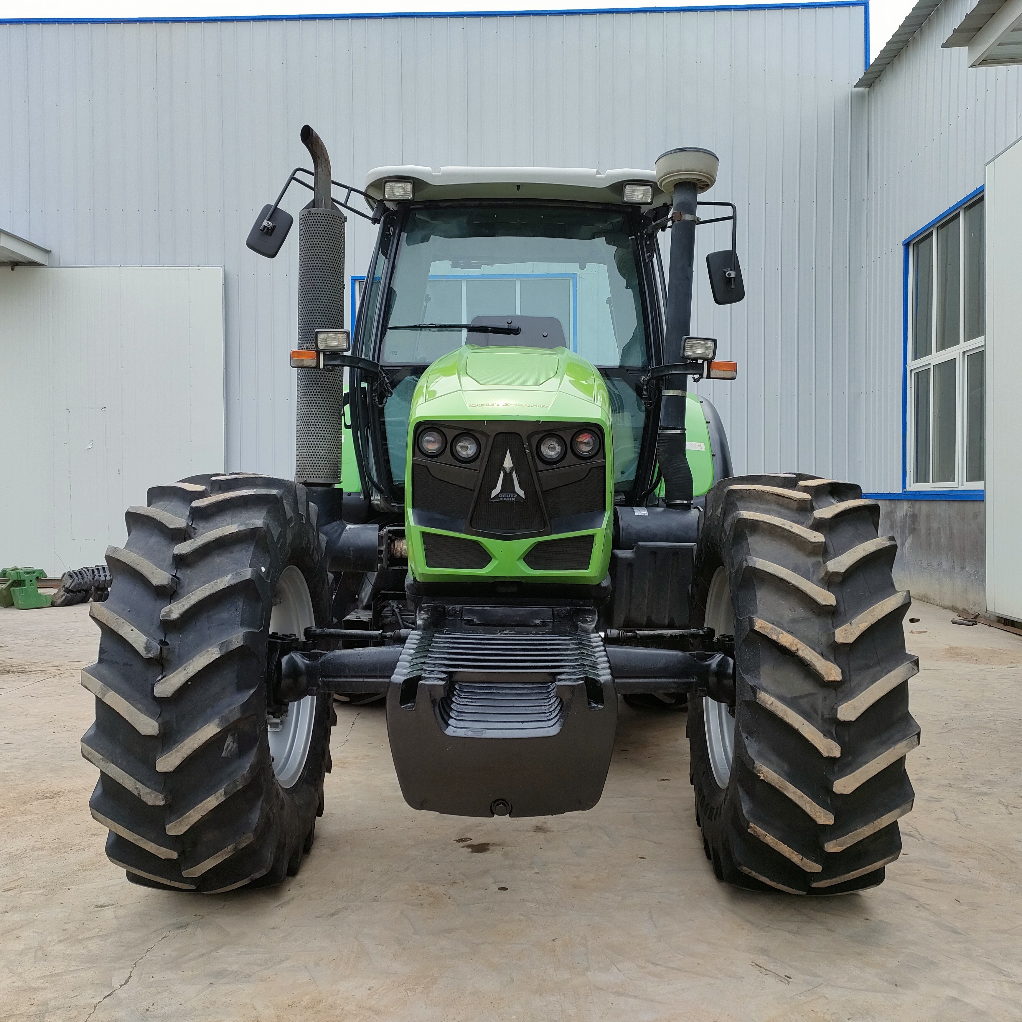 Agriculture Machine Large Tractor Epa Used Tractors Traktor180hp 200Hp 220Hp 4wd Big Farm Tractor Prices