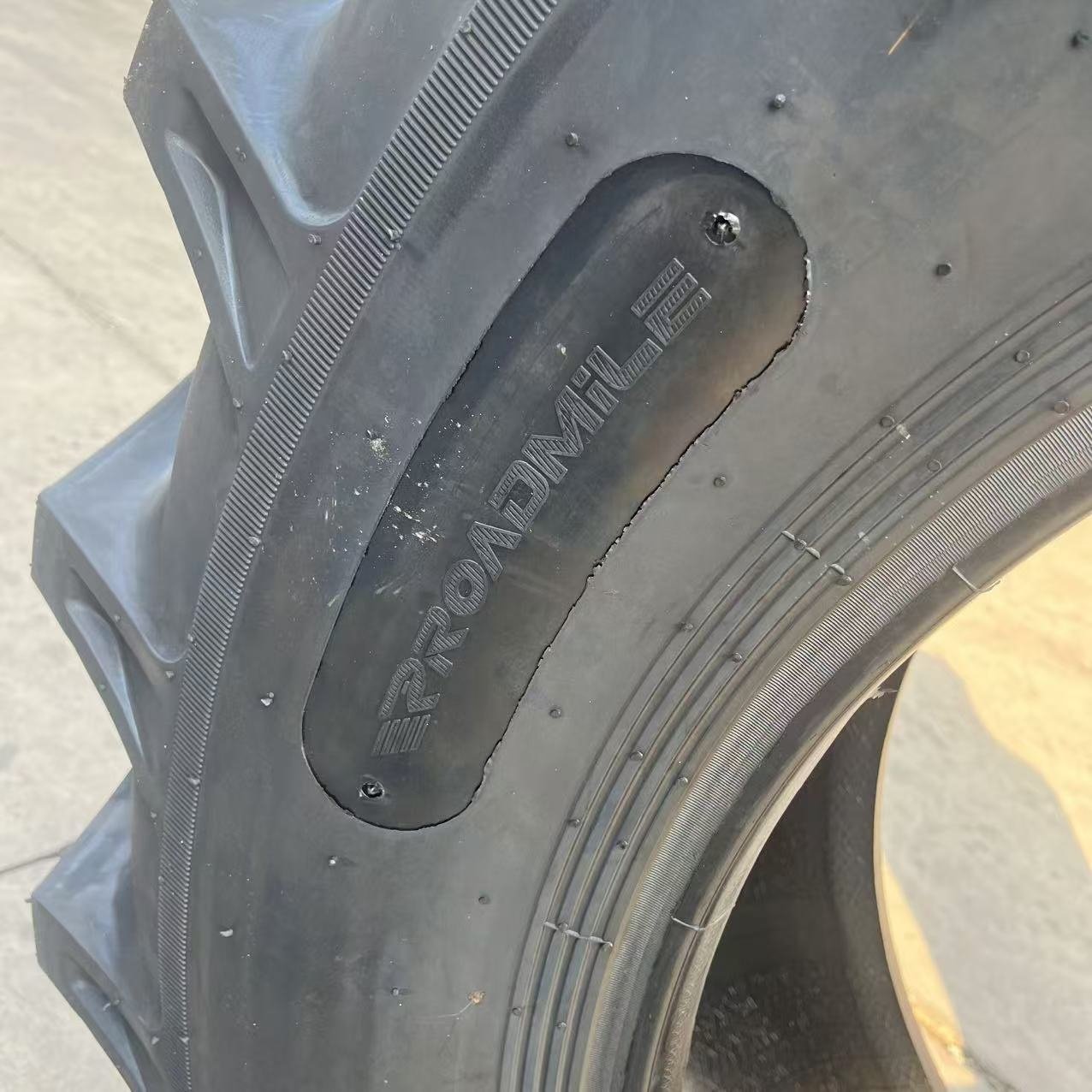 Bias Agriculture Tire 18.4-38 18.4-30 R-1 Pattern Tractor Tire
