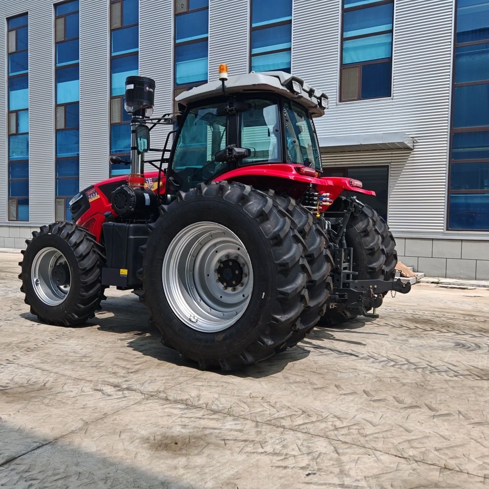 New High-end High-power Heavy-duty Tractor 260 HP 200HP 220HP 240HP Tractor