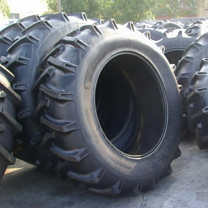 Good Price Farming Tractor Tyres 18.4-30 18.4-34 18.4-38 R1 Combine Tractor Agricultural Tires