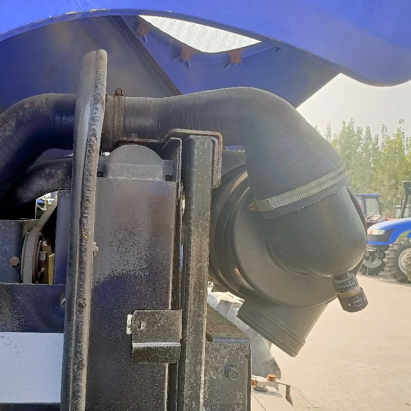 Second-hand Factory Direct Sales ISEKI Farm Tractor/field Type Used Tractor /105HP 95HP 80HP Horsepower Compact Tractor
