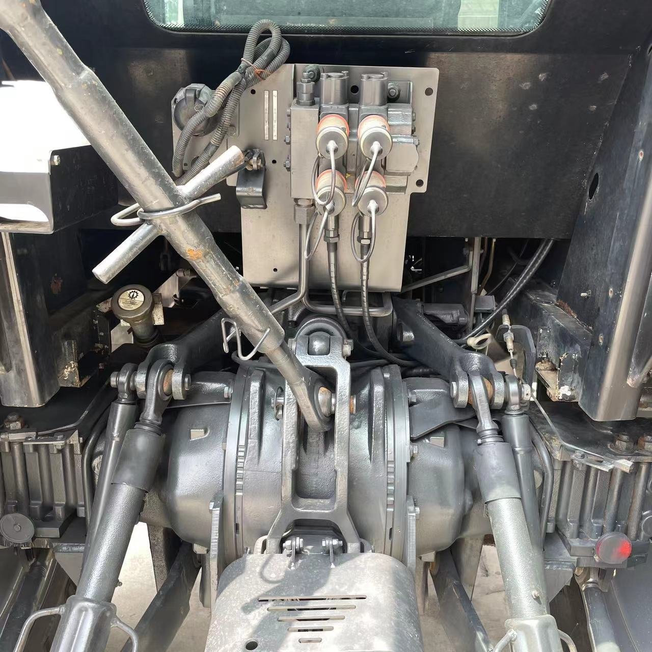 Used Cheap Massey Ferguson Tractor Agriculture Machine Farm Tractor Rated Power (hp) 110hp