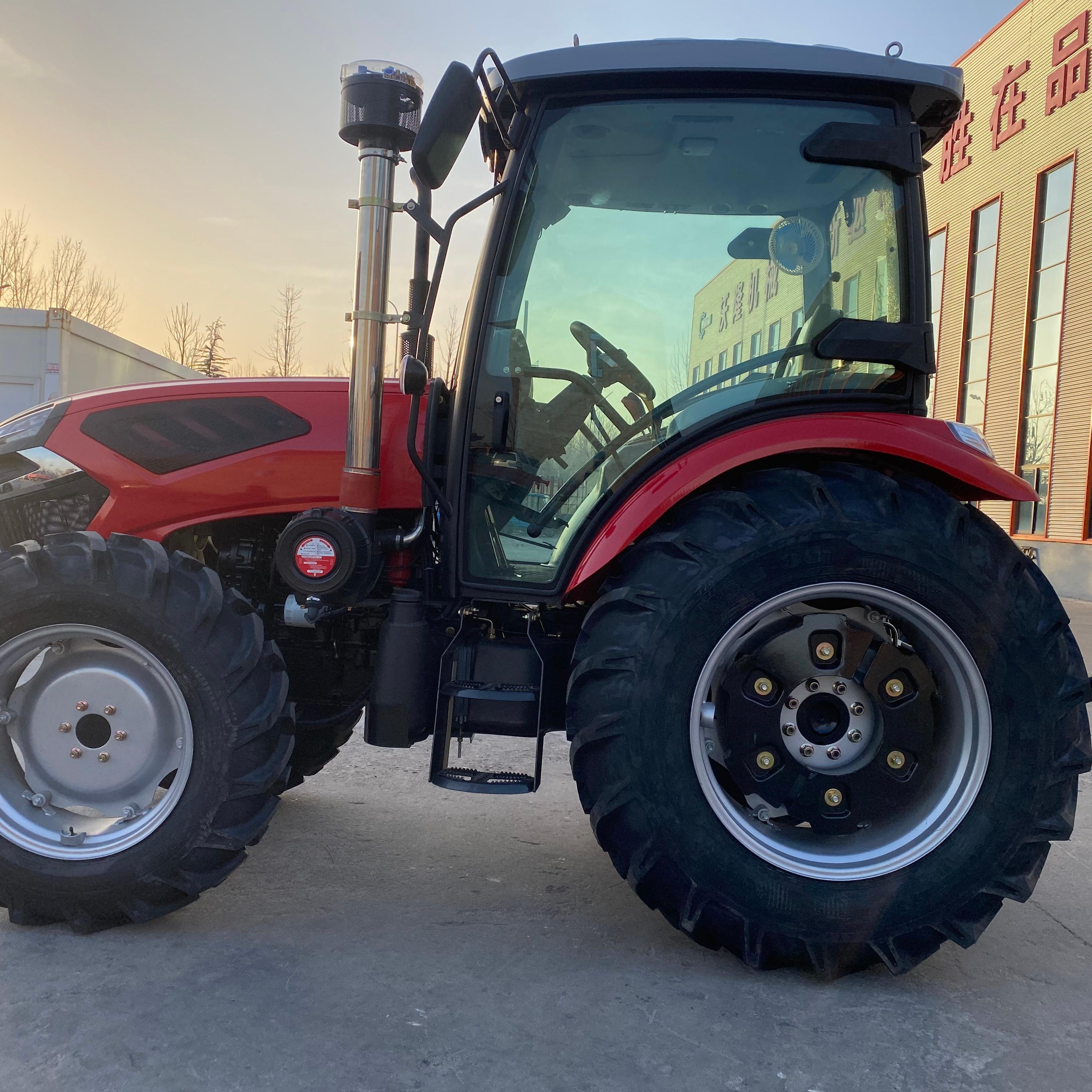 Tractor Mounted Telescopic Crane Multifunctional Agriculture Usage with 100HP Pump 200HP Rated Power