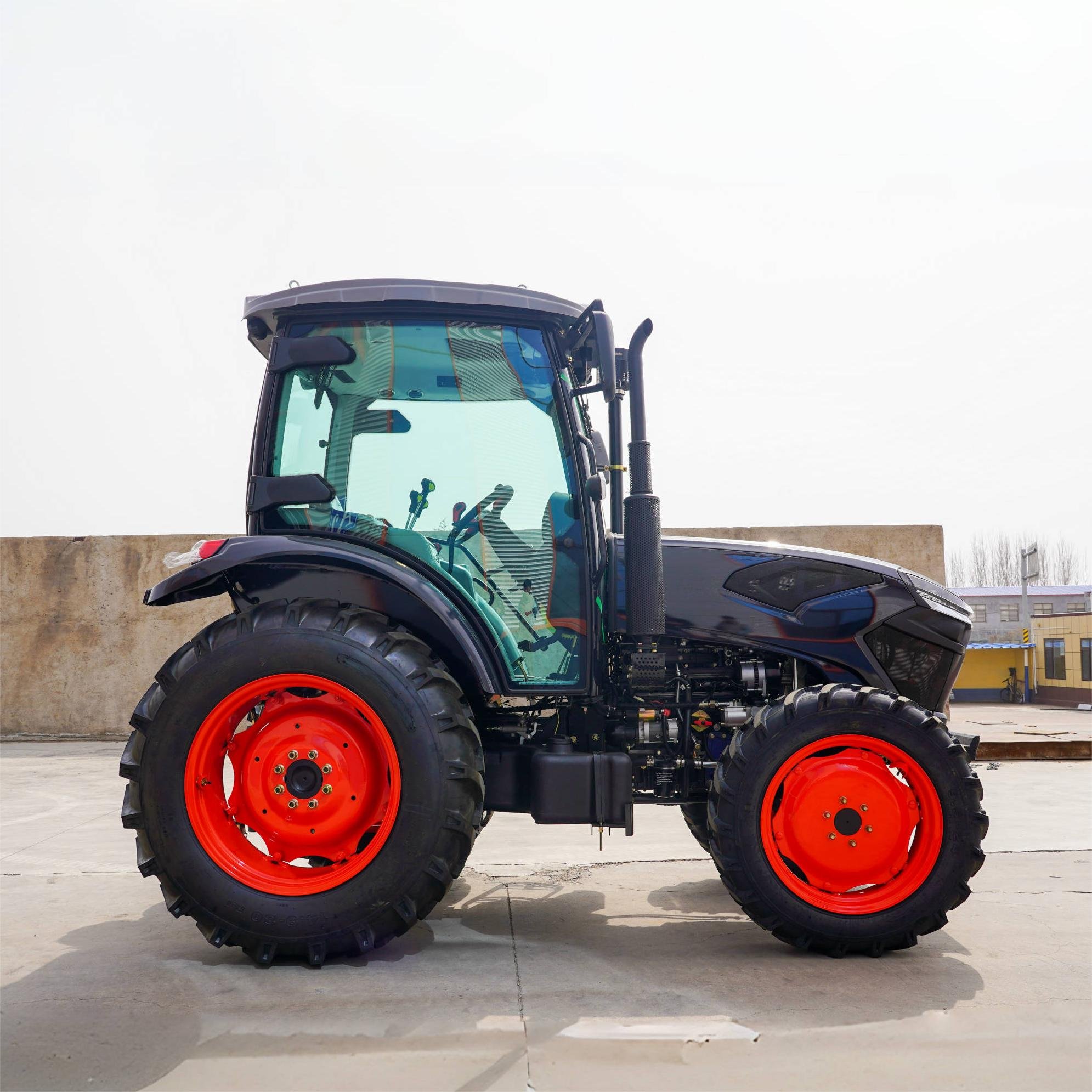2025 Factory Supply 4x4 Drive Tractor 100HP/120HP Small Farm Wheel Tractor for Agriculture