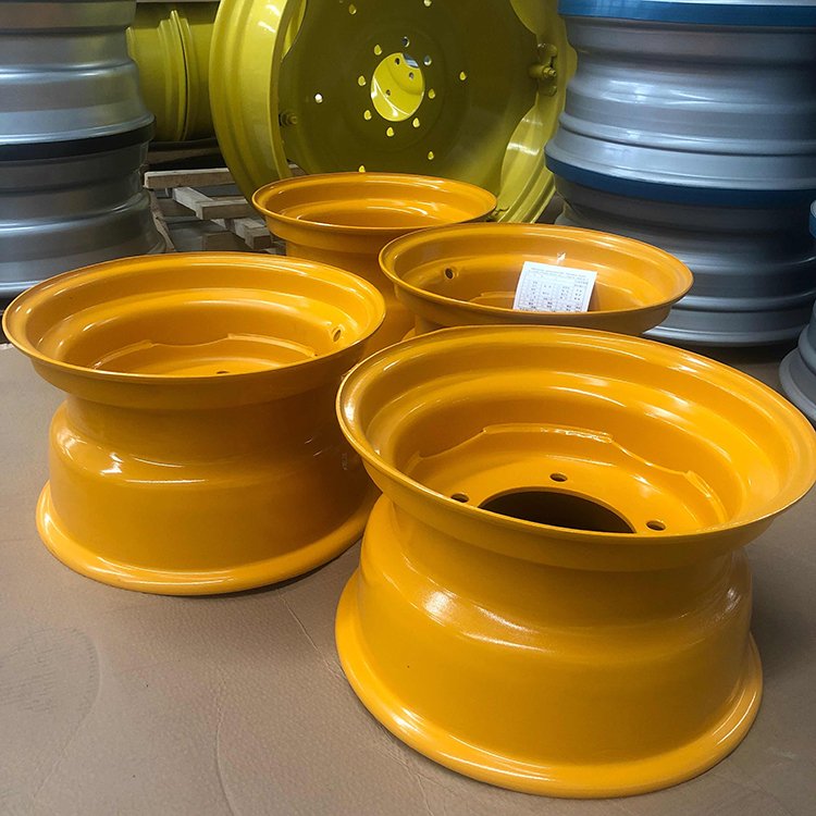 China OEM Steel Agricultural Tractor Harvester Wheel Rim 15.3x9.00 Matching for 10.0-15.3 Tyre