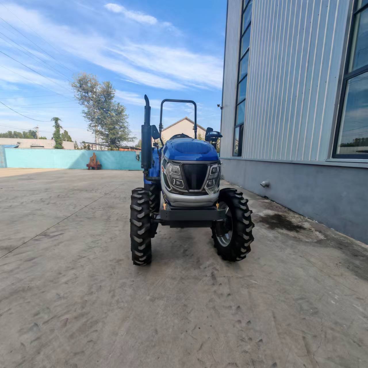 80 Horsepower Tractor Without Cabin