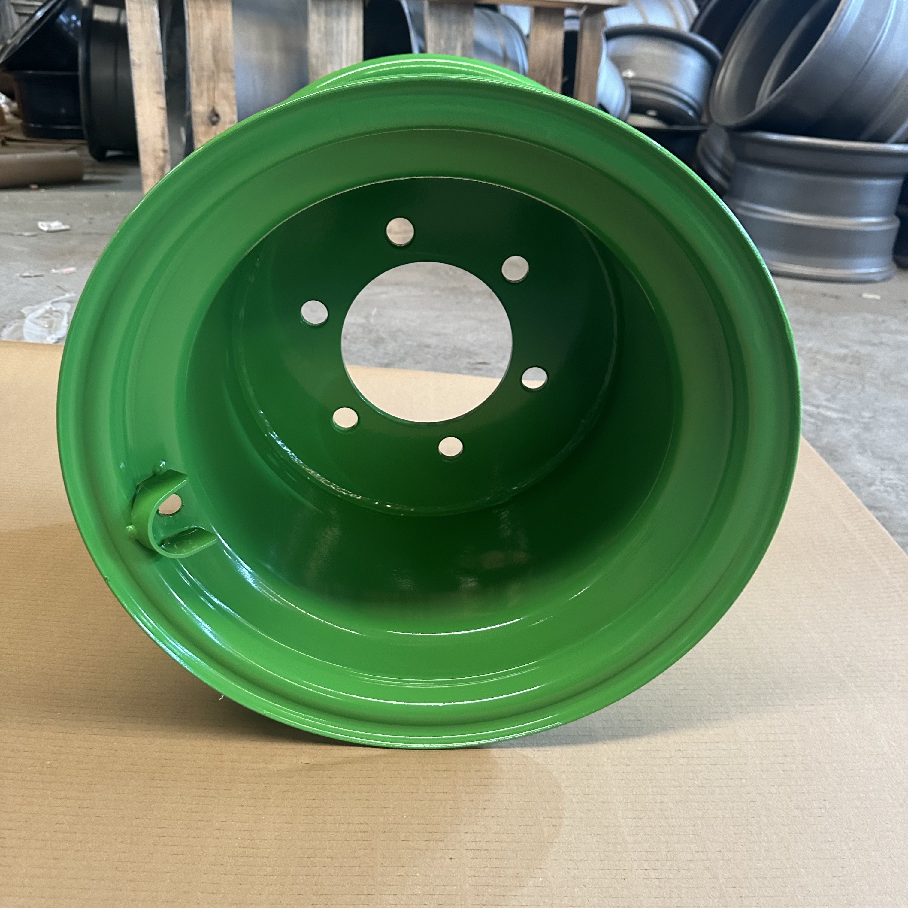 Rim Manufacturer Implement Wheels 13x15 Inch Agricultural Tractor Steel Wheels Rims for 31x15.5-15 Tires