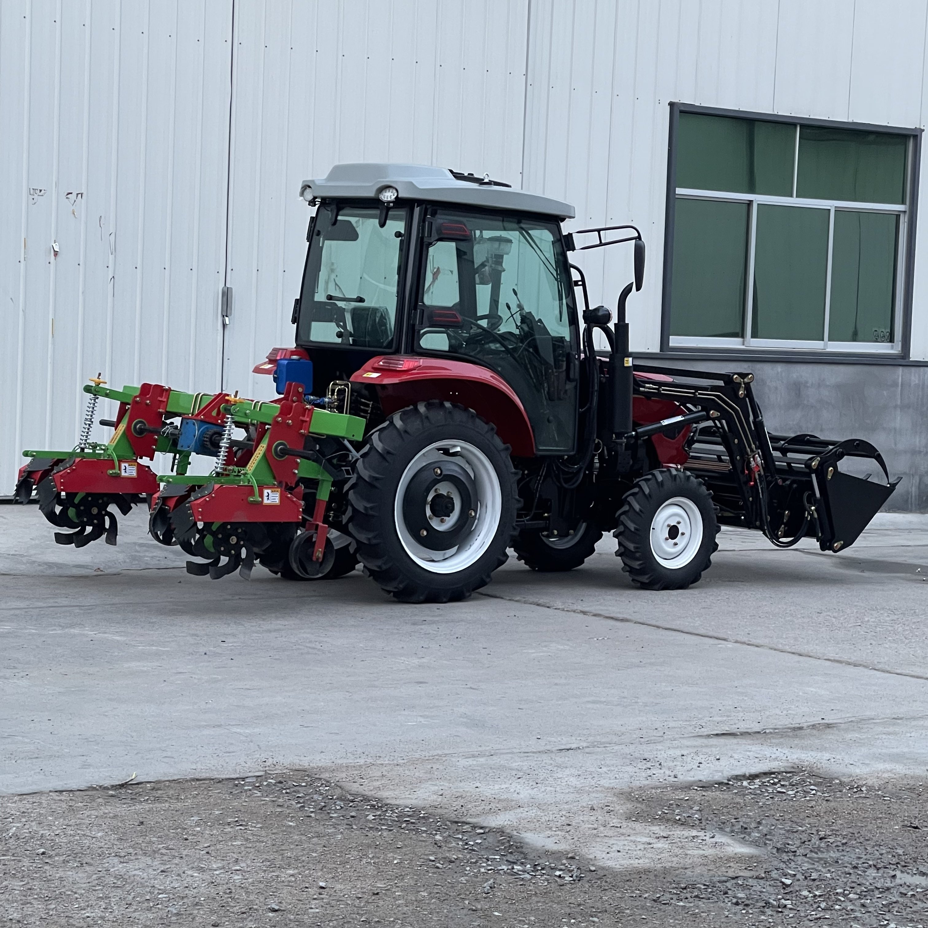 80 Horsepower Tractor YTO Power with Cockpit Four-wheel Drive Wheeled Agricultural Four-wheel Tractor Plowing Machine