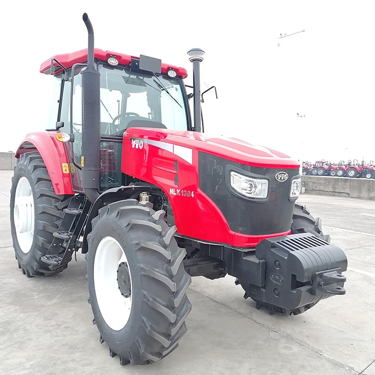 Factory Directly Yto X1304 Tractors Multifunctional 4WD Machine Traceur Diesel Engine Mini Farm Tractor 4x4 Yto 130hp for Farms