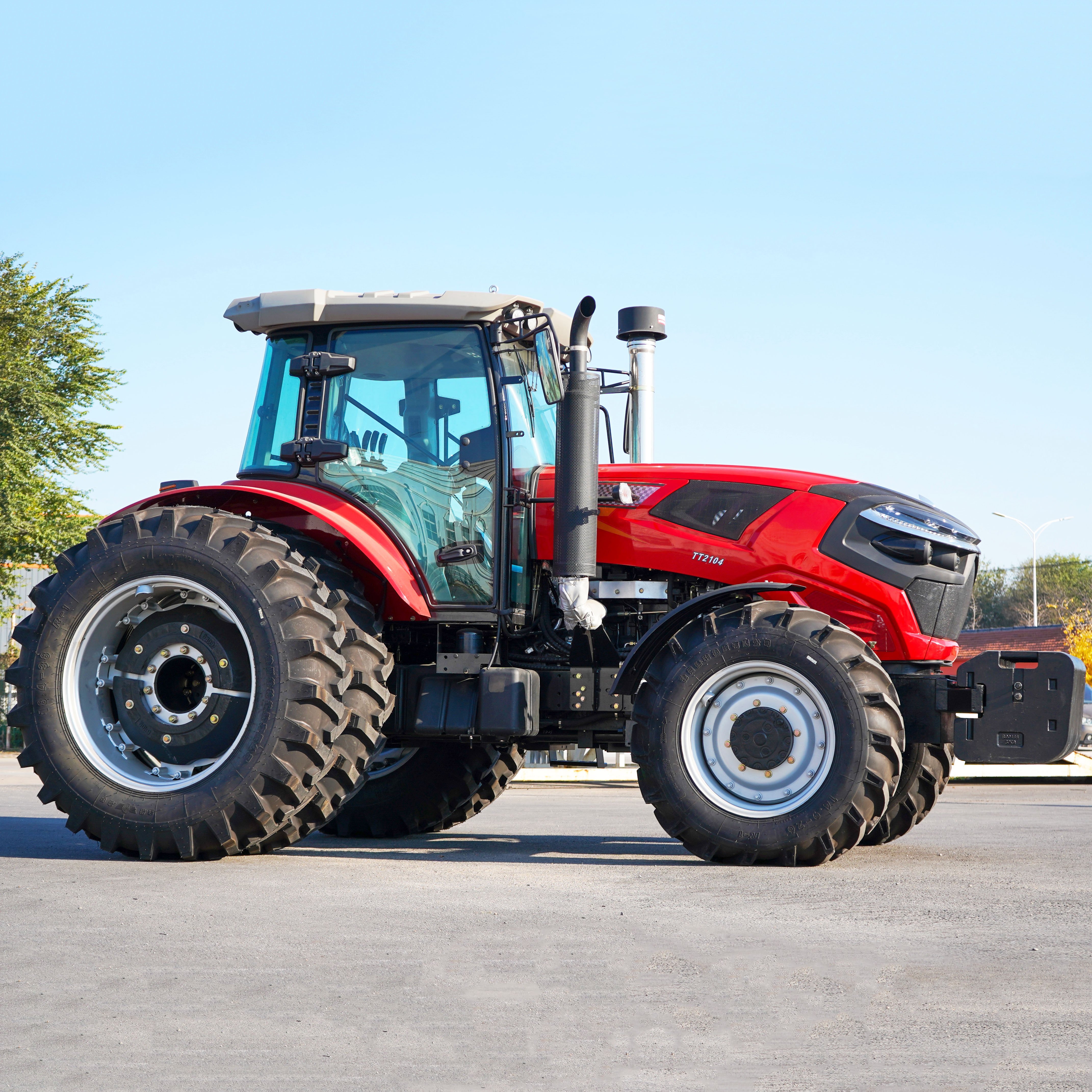 4wd Tractor 120hp for Sale Good Quality Machine Agriculture Tractors Farm