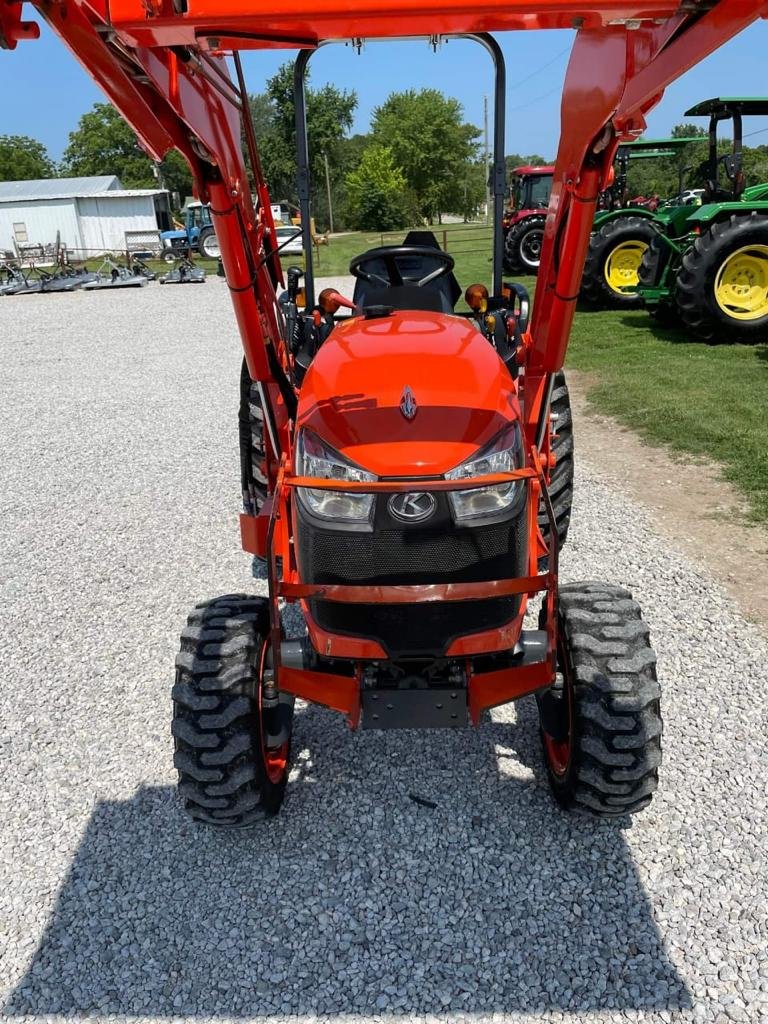 MINI KUBOTA'S DIESEL TRACTOR - KUBOTA TRACTOR MS SERIES - TRACTOR KUBOTA for Sale Cheap Price in France
