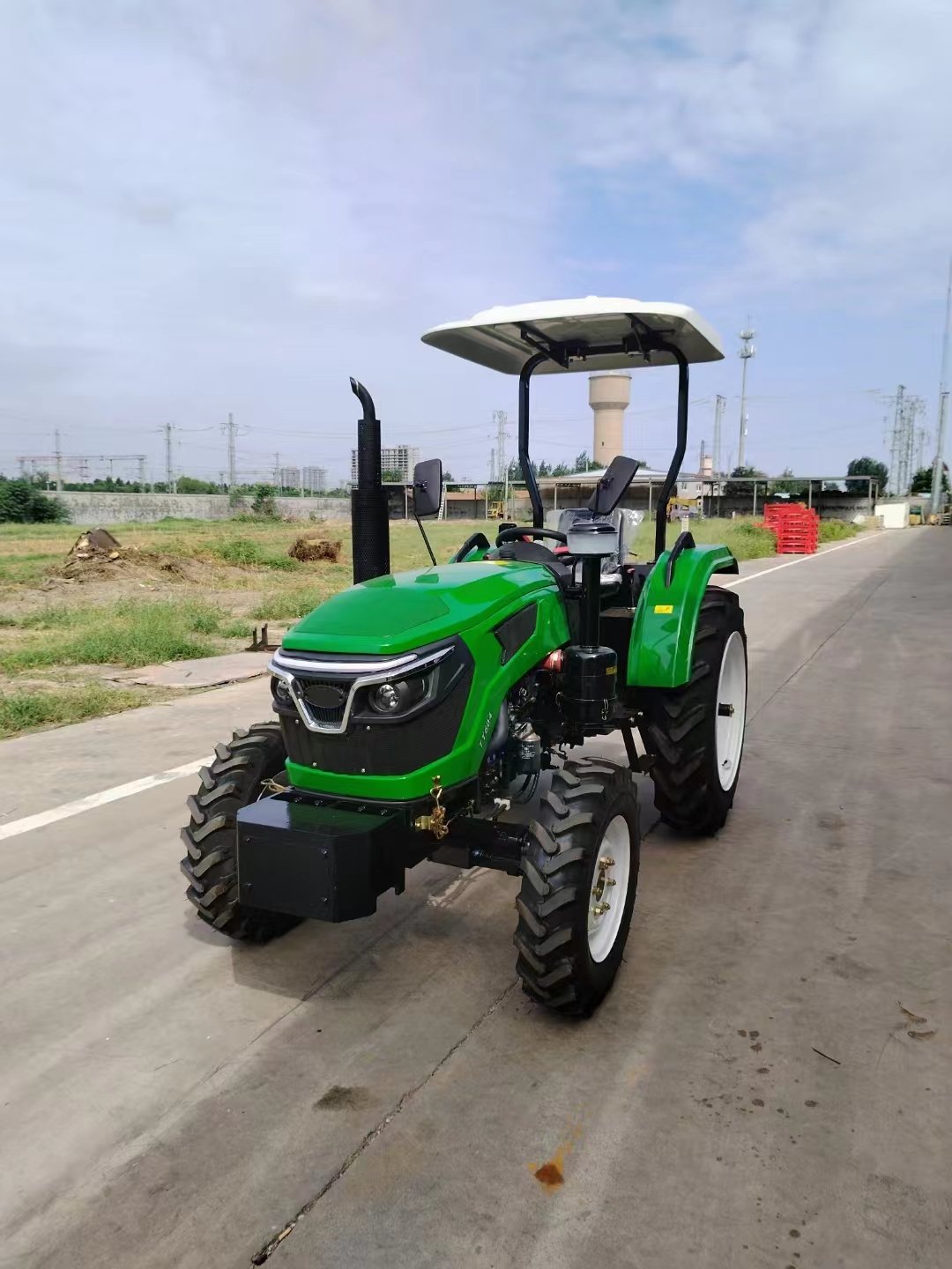 Agriculture Tractor 50hp 55hp 60hp 4wd 4x4 Tractor Farm Tractor Equipped with Trailer Rotary Cultivator Planter Traktor