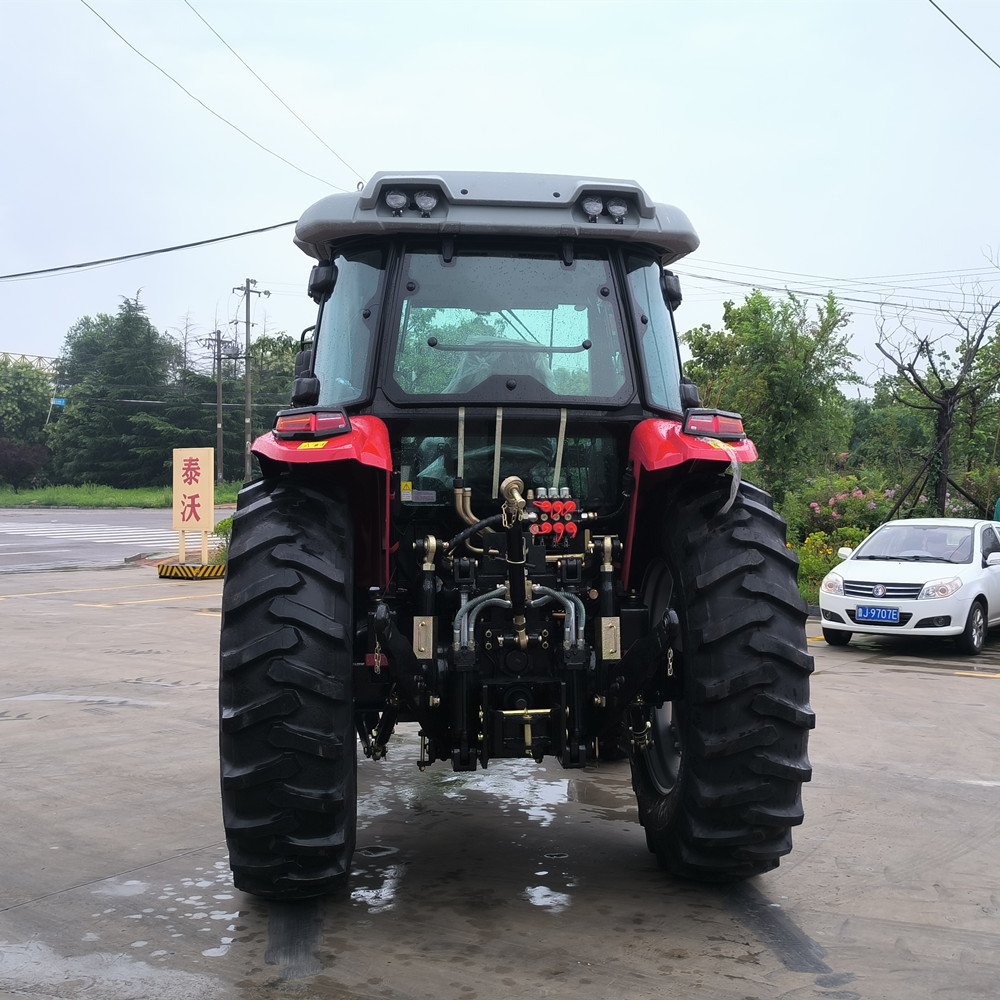 TAVOL Farming Tractors Agriculture Equipment 4x4 Farm Tractor 110HP 120HP 130HP 140hp for Farmer