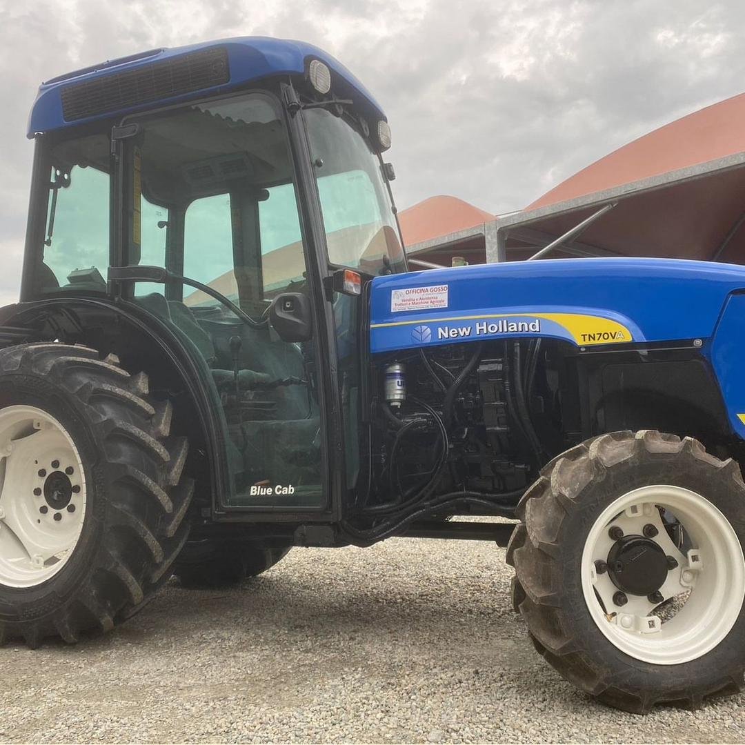 Top Grade Quality Used New-Holland Agricultural Farm Tractor Used/second Hand/new Tractor 4X4wd New Hollands for Sale