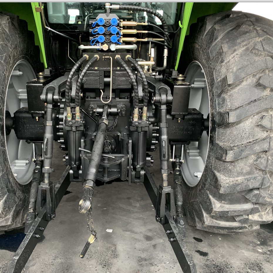 Shidi Brand 160-180HP Agricultural Transport Farm Wheel Tractor Working With Farm Implements