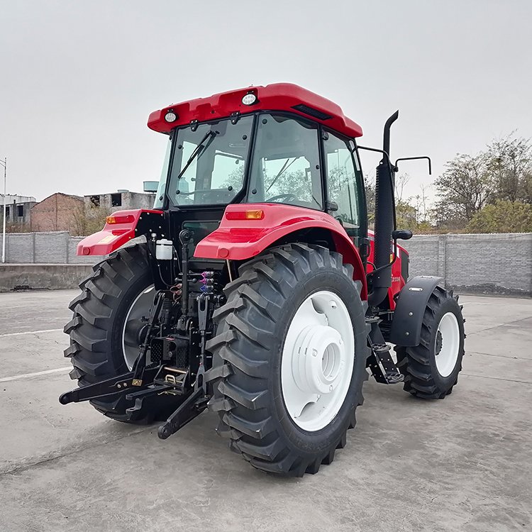 China New YTO ELX1304 Farm Tractor Agricultural 4x4 130 Hp Yto 1304 for Sale