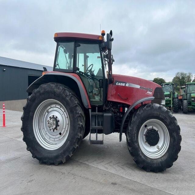Ready to Ship Original MF 380 Agricultural Wheel Tractors 85Hp 100Hp 120Hp 4X4 Models With Core Components Engine Motor in Stock