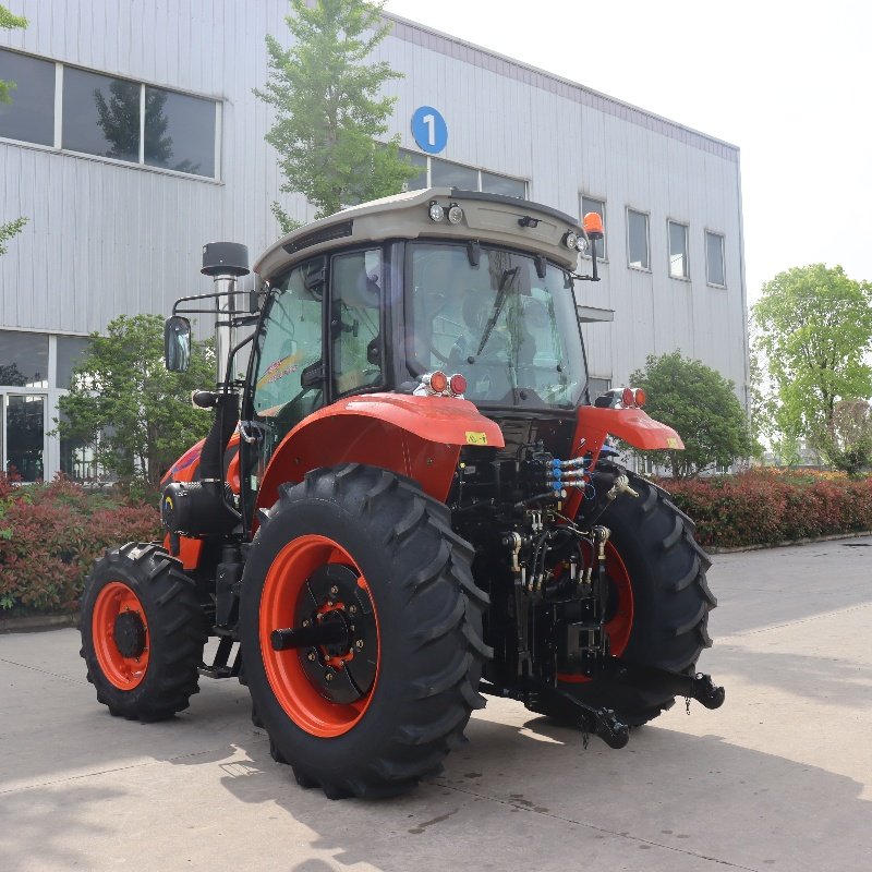 2024 New Legend 4X4 Wheel Tractor for Agriculture Diesel Tractors with YTO Engine