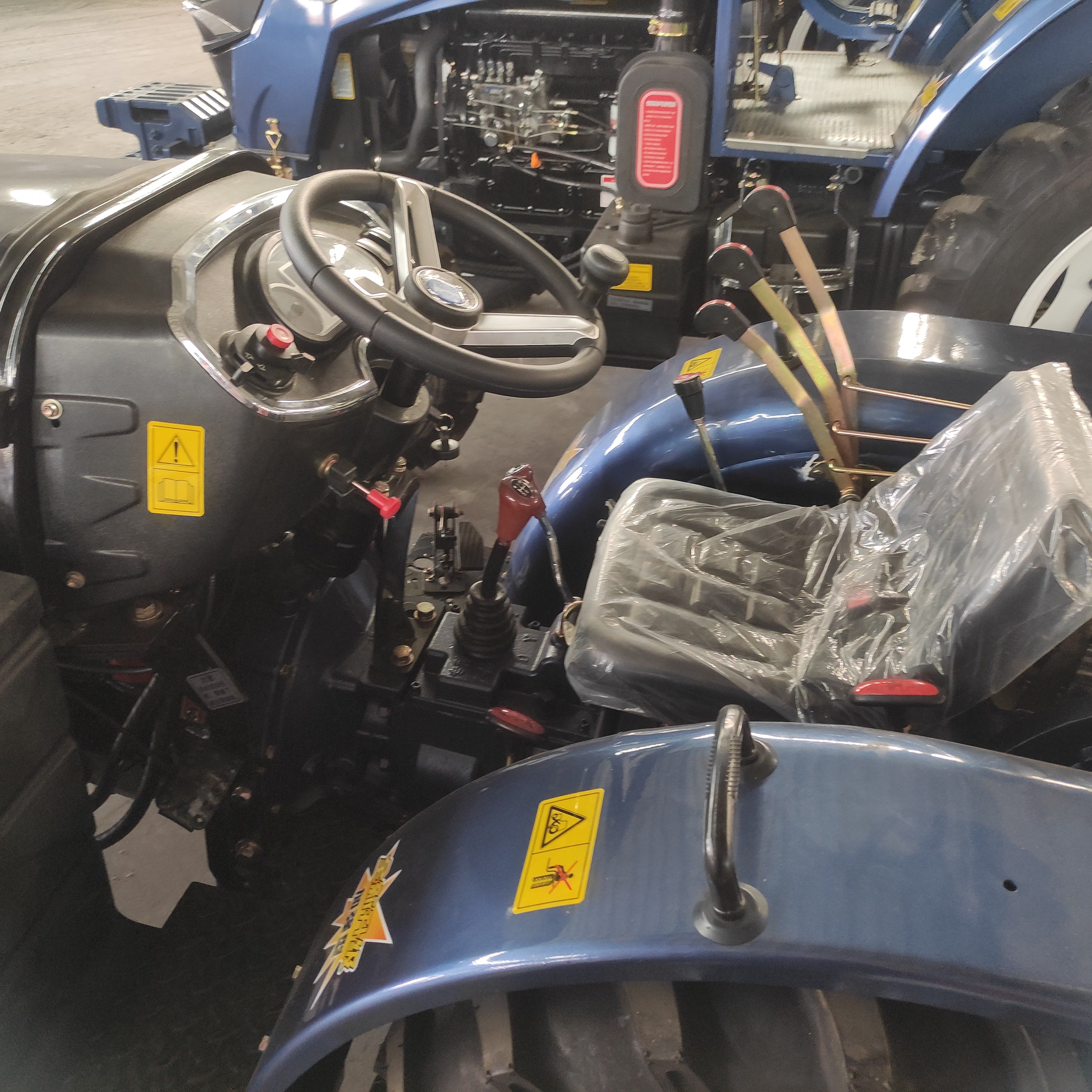 Multifunctional 50HP 4x4 Agricultural Tractor with 4WD Diesel Engine Long Service Life New Condition for Farm Use