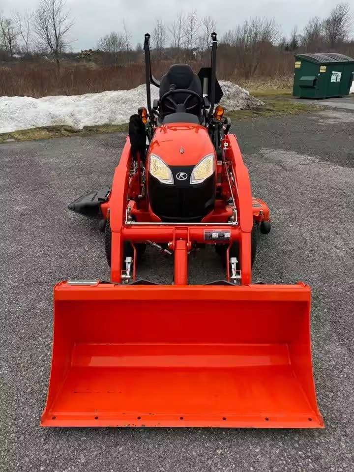 Garden and Farm Kubota Tractor BX2380 4WD for Agriculture Tractors Machines 4WD for Sale with Equipment
