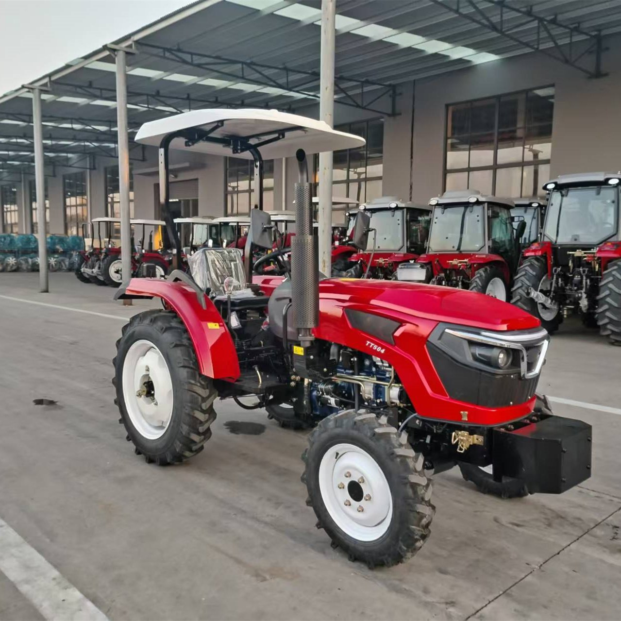 Chinese 4WD Farm Mini Diesel Small Garden Agricultural Tractor Mini Farm Tractor With Cab