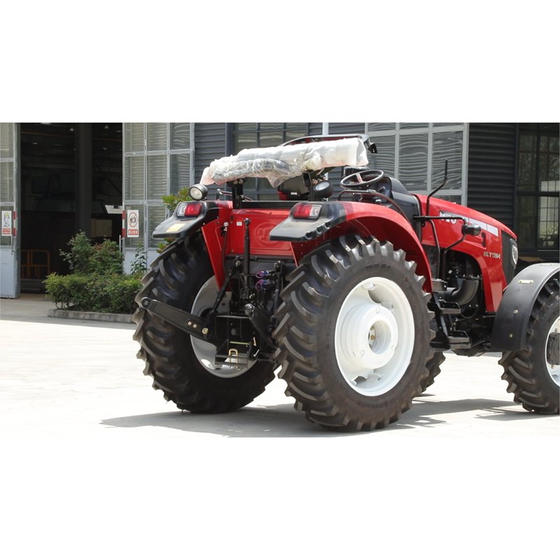 Agricultural Machinery YTO X1304 130HP Tractor 4WD Tractor for Sale