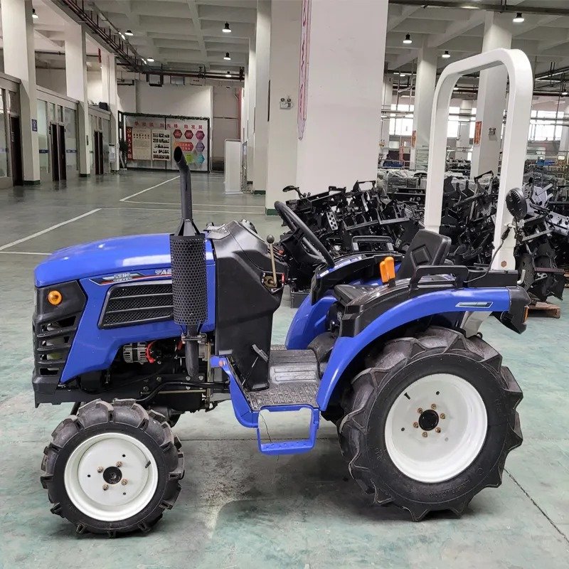 Fields Machine Mini Tractor 4X4 for Agriculture Farm Mini Tractores Usados
