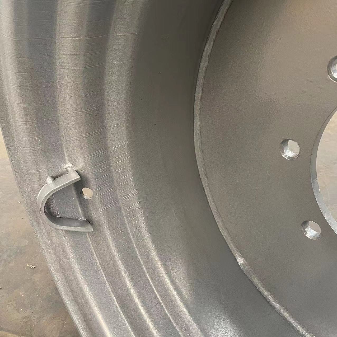 Manufacturer Rim Matching 18.4-26 TyresTractor Rim DW16x26 Inch Agricultural Tractor Steel Wheels Rims