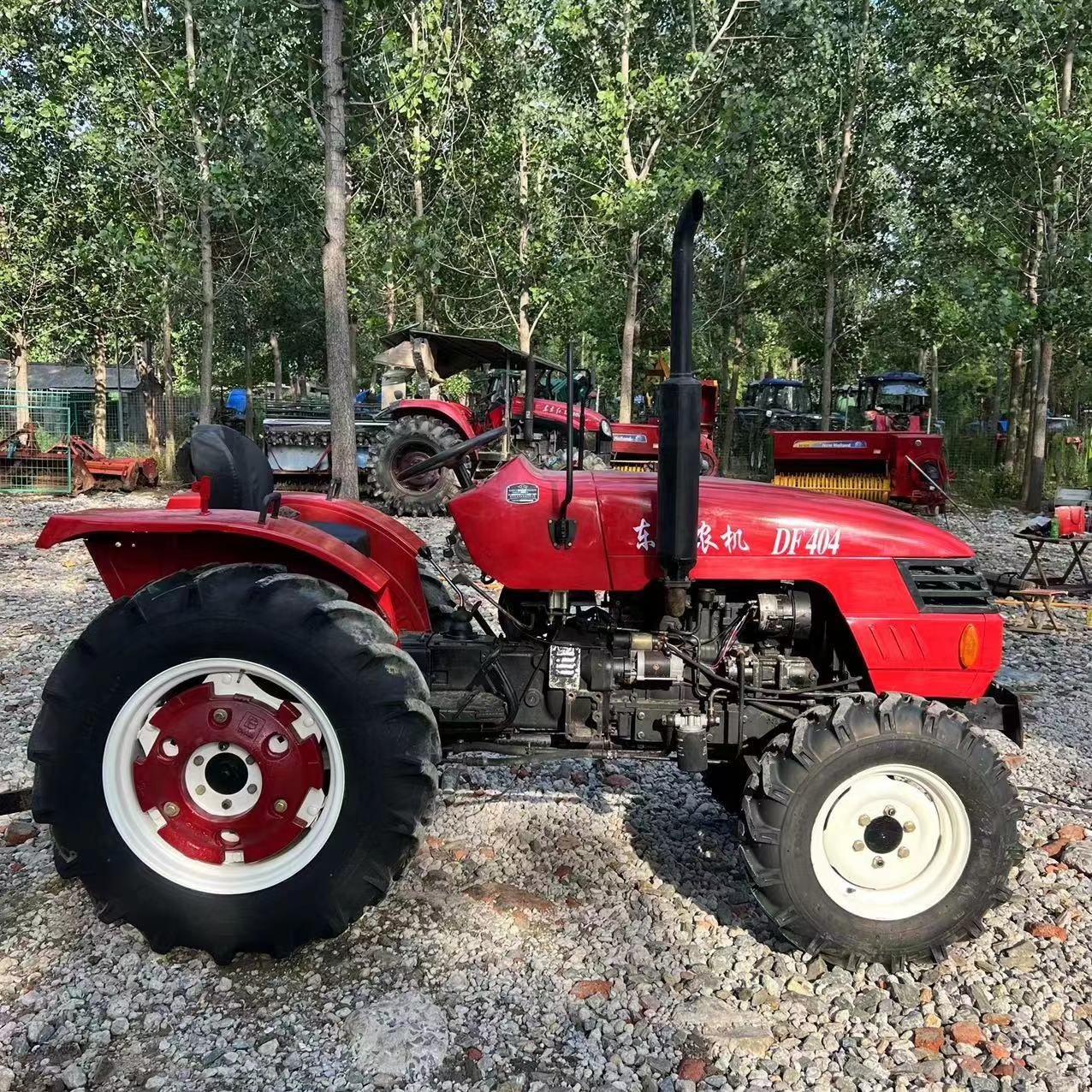 Good Condition and Price Used Dongfeng Df404 Tractor 40HP Used Agriculture Farm Tractor
